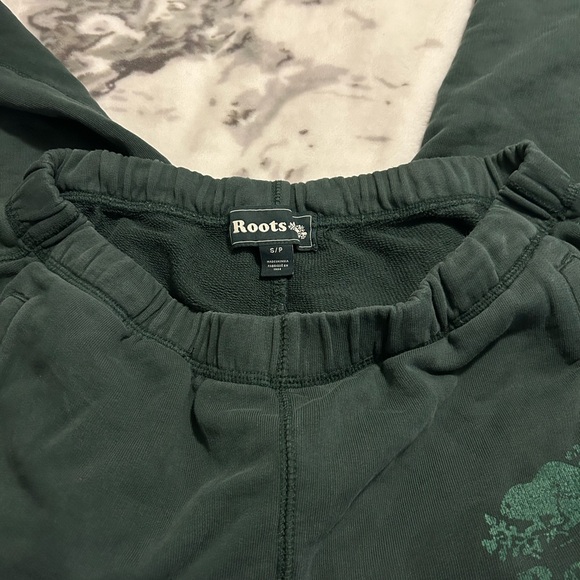 dark green roots sweatpants - Picture 3 of 3